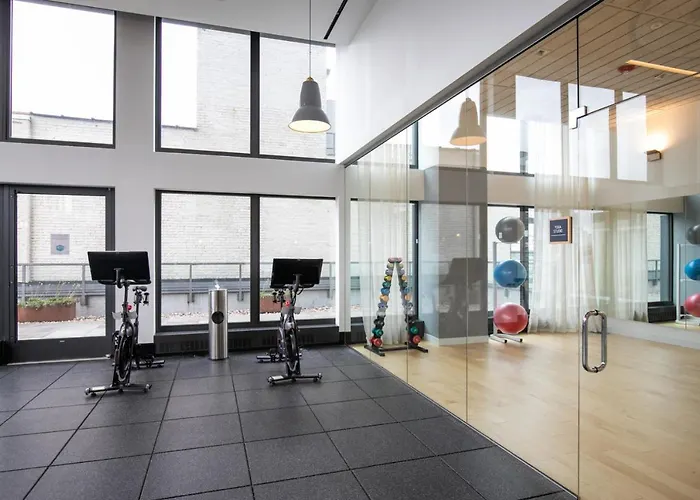 W Loop W Gym Pool Coworking Nr Uic Chi-435 Chicago