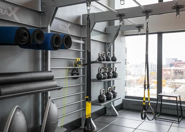 W Loop W Gym Pool Coworking Nr Uic Chi-435 * Chicago